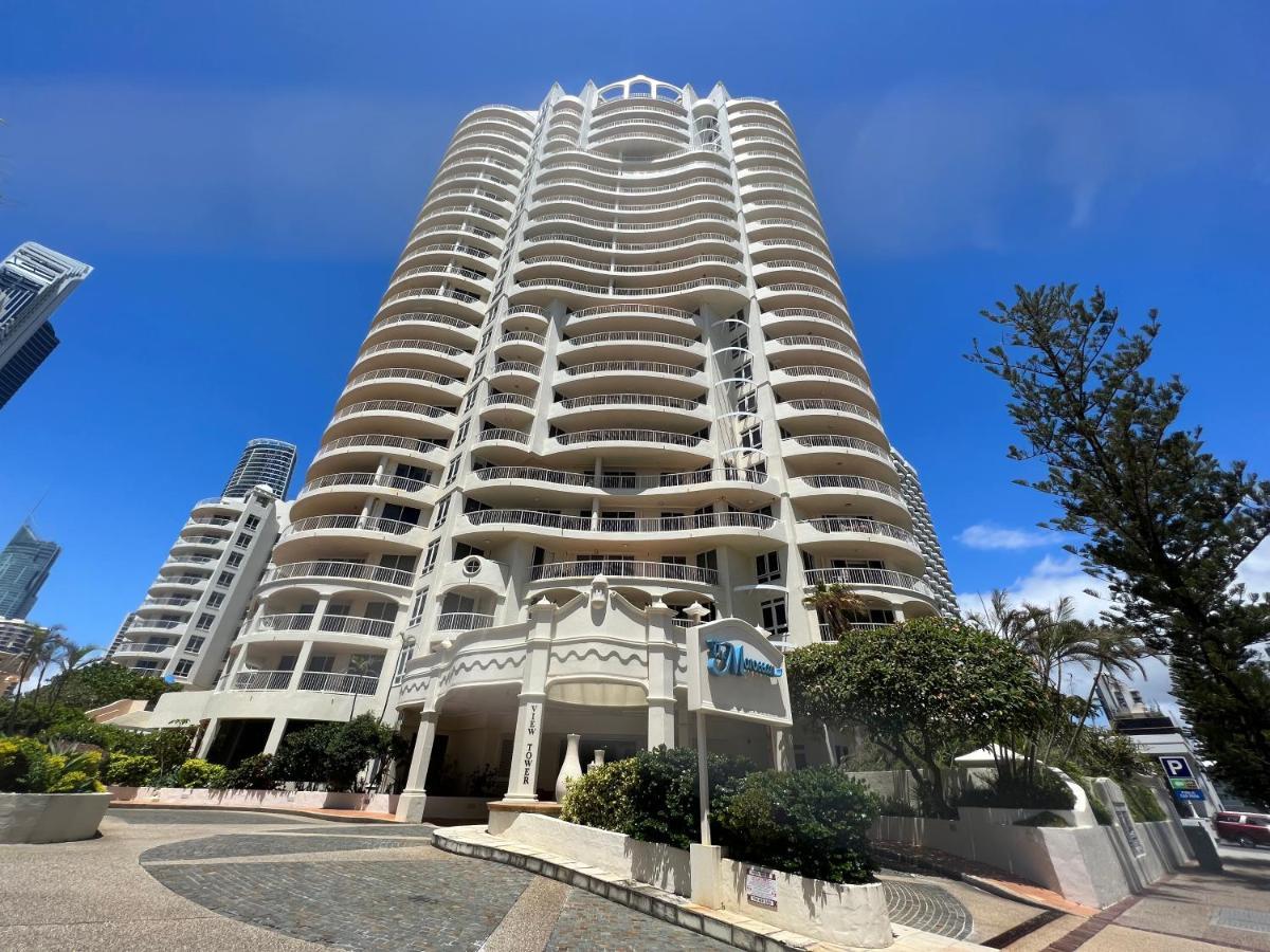 Stunning 2 bedroom Ocean View Apartment Gold Coast Buitenkant foto